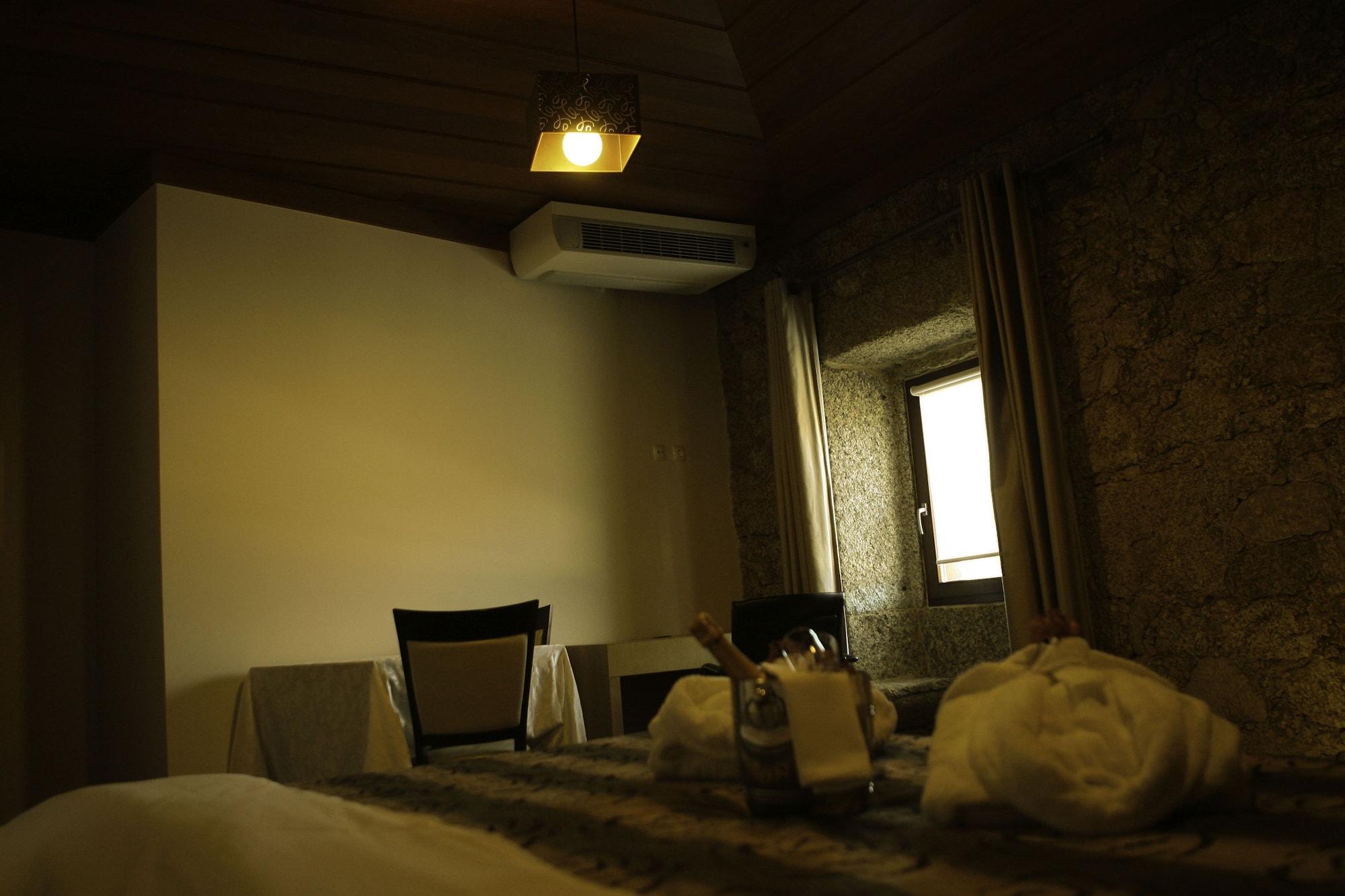 Hotel Rural Alves - Braga - Casa Alves De Torneiros Penso Esterno foto